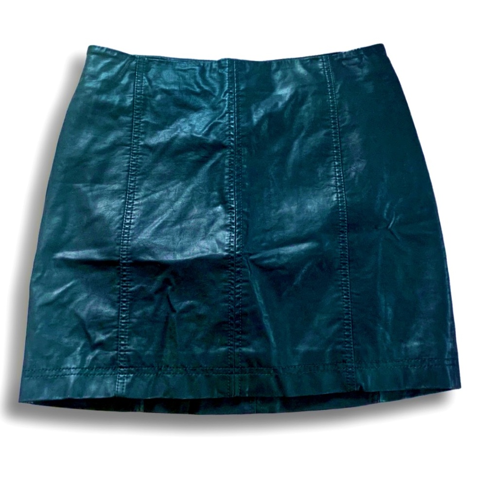 Free People Black Faux Leather Skirt (size 8 but fits more like a 6)